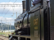 B 3/4 1367 mit Dampfzug abfahrbereit in Niederweningen, 12.09.2021